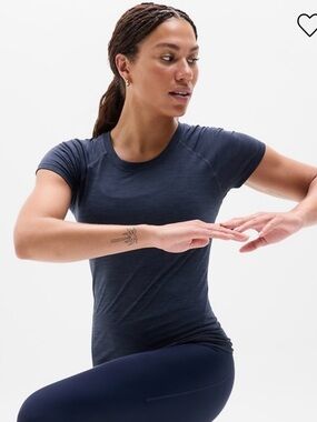 Athleta Women's Navy Short-Sleeve Performance Tee